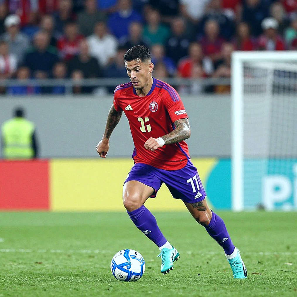 Đo trận đấu bằng khoảng trống: V.League và bài toán hội nhập châu lục