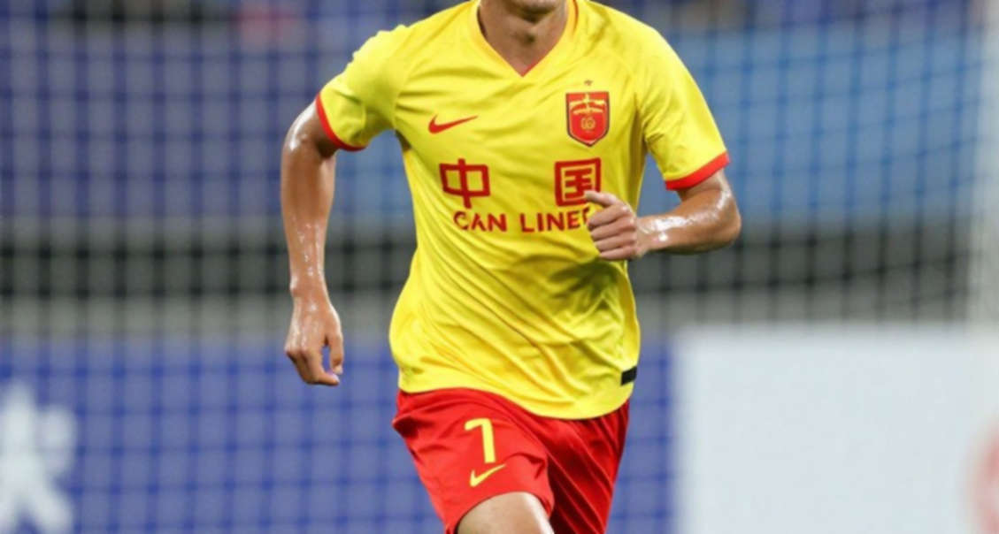 Fujiwara Soya chuyển nhượng vĩnh viễn tới Gamba Osaka: Bản hợp đồng không phí và bài toán chiều sâu tuyến giữa J.League Fujiwara Soya chuyển nhượng vĩnh viễn tới Gamba Osaka: Bản hợp đồng không phí và bài toán chiều sâu tuyến giữa J.League