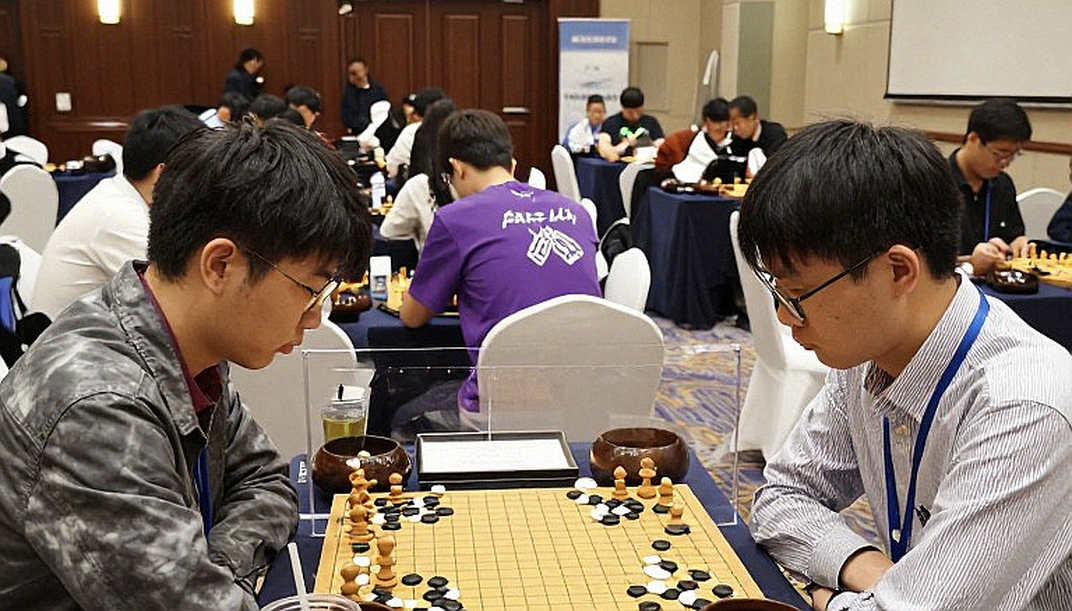 Chess Festival Prague 2026: ChessBase Magazine #225 ra mắt với phân tích sâu từ Aravindh, Giri, Gurel và Navara Chess Festival Prague 2026: ChessBase Magazine #225 ra mắt với phân tích sâu từ Aravindh, Giri, Gurel và Navara