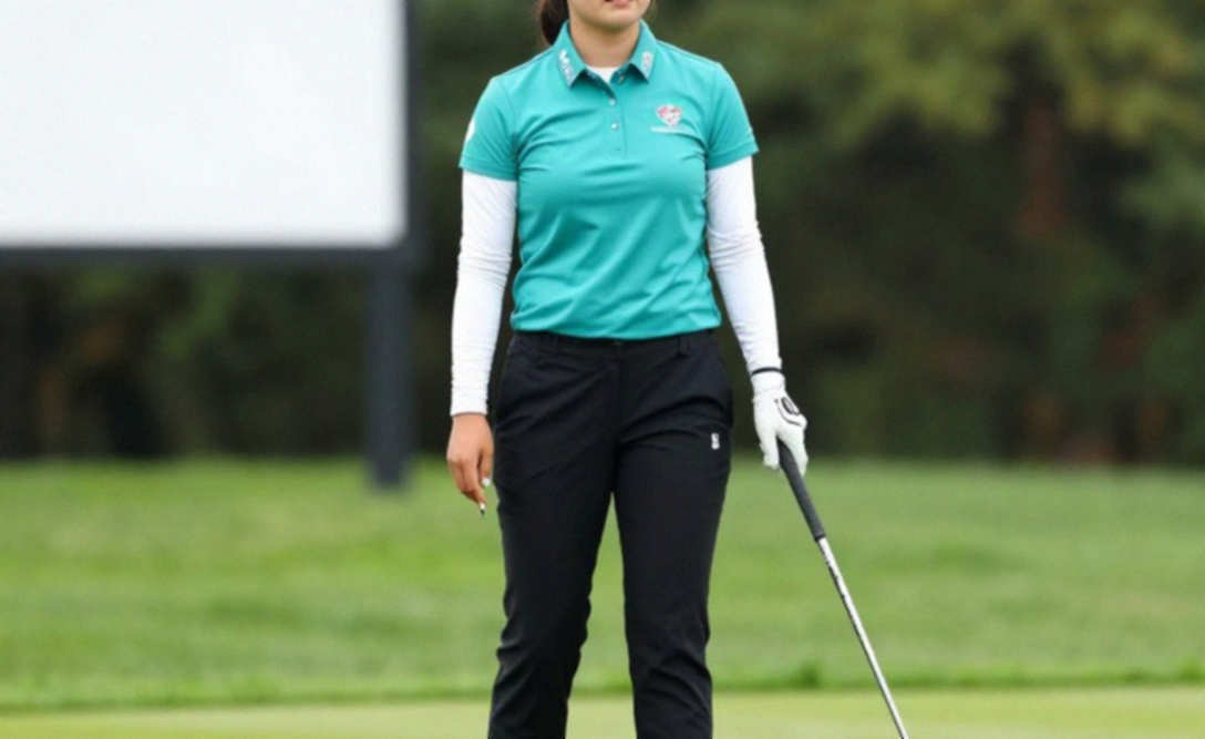 Cameron Young lại đổi putter: Tín hiệu tìm kiếm hay cú hích dữ liệu?
