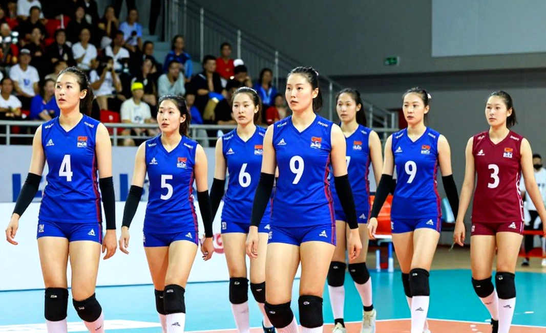 Showdown at the Net 2026: Pitt số 1 đối đầu Tennessee, Stanford tái xuất tại Disney World — Cuộc chiến ACC vs SEC định hình lại bản đồ bóng chuyền nữ NCAA