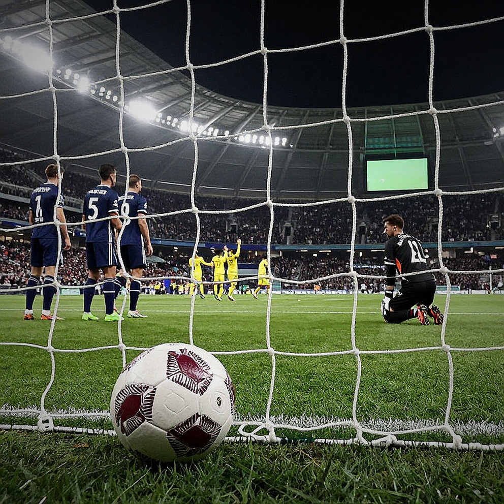 The Silent Police Tactics at the London Derby: Facial Recognition, Life-Saving CPR, and the Shift of Costs to Clubs The Silent Police Tactics at the London Derby: Facial Recognition, Life-Saving CPR, and the Shift of Costs to Clubs