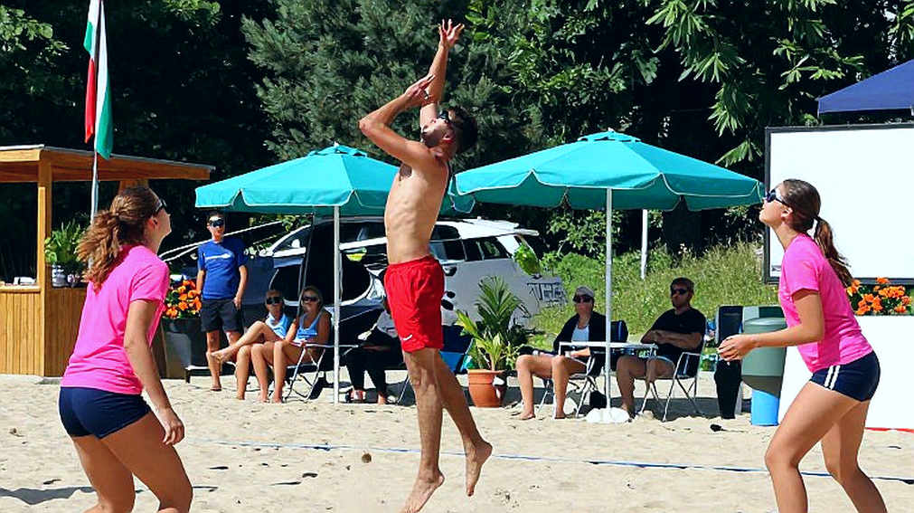 Ấn Độ thắng New Zealand 3-0 tại AVC 2026, vé tứ kết vẫn nằm trong tay Oman và Bahrain
