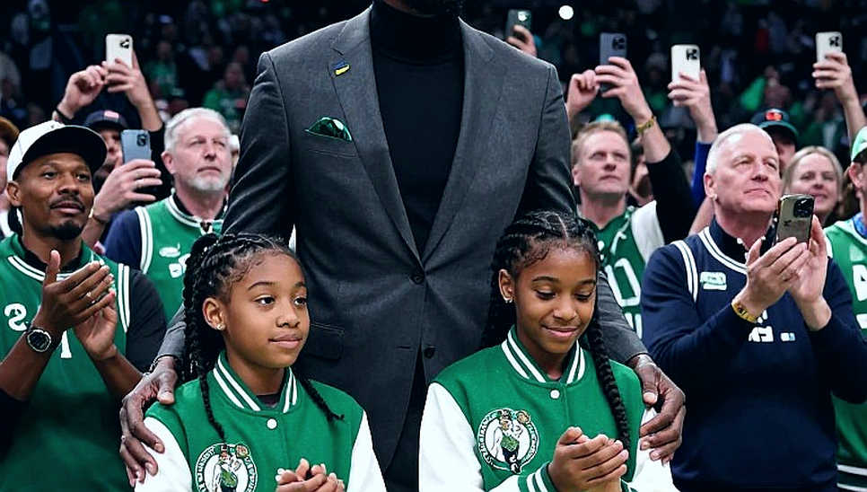 EuroLeague nâng cấp đội ngũ trọng tài: Bổ sung Tsimbouris và trại huấn luyện Wroclaw EuroLeague nâng cấp đội ngũ trọng tài: Bổ sung Tsimbouris và trại huấn luyện Wroclaw