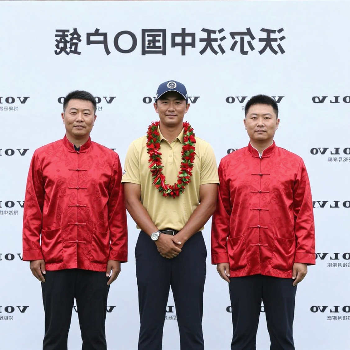 Zach Johnson và cú đúp 'cất cánh' ở tuổi 50: Khi huyền thoại major trở lại bằng lưỡi gà, không phải sức mạnh