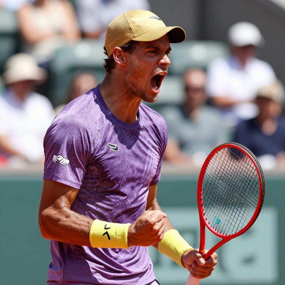 Alcaraz vào bán kết Tokyo sau khi Shapovalov bỏ cuộc: Đọc lại cổ tay, 500 điểm và hai tuần liên tiếp