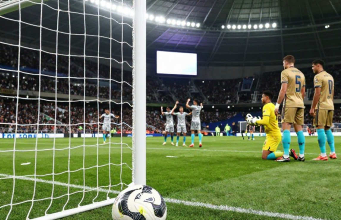 Nhật Bản thua Hàn Quốc ở chung kết Asian Games: Mười sự thay đổi, một quả tạt và cái bẫy mang tên 'phát triển'
