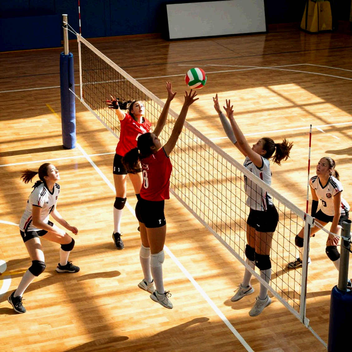 When the Middle Blocker Carries the Offense: Decoding Vietnam Women's Volleyball's Decline When the Middle Blocker Carries the Offense: Decoding Vietnam Women's Volleyball's Decline