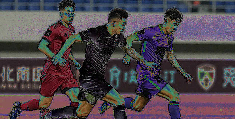 Việt Nam 0-1 Thái Lan: Hàng thủ ba người nứt trước khi kịp đứng vững Việt Nam 0-1 Thái Lan: Hàng thủ ba người nứt trước khi kịp đứng vững