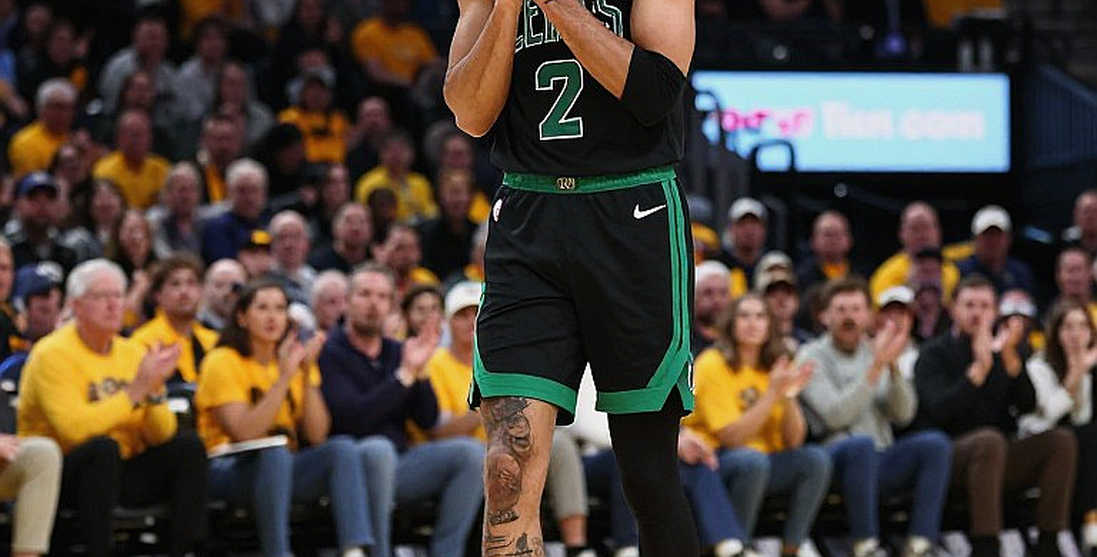 Second Apron: Ngày Milwaukee xóa tên Damian Lillard và kỷ nguyên siêu đội hình NBA khép lại