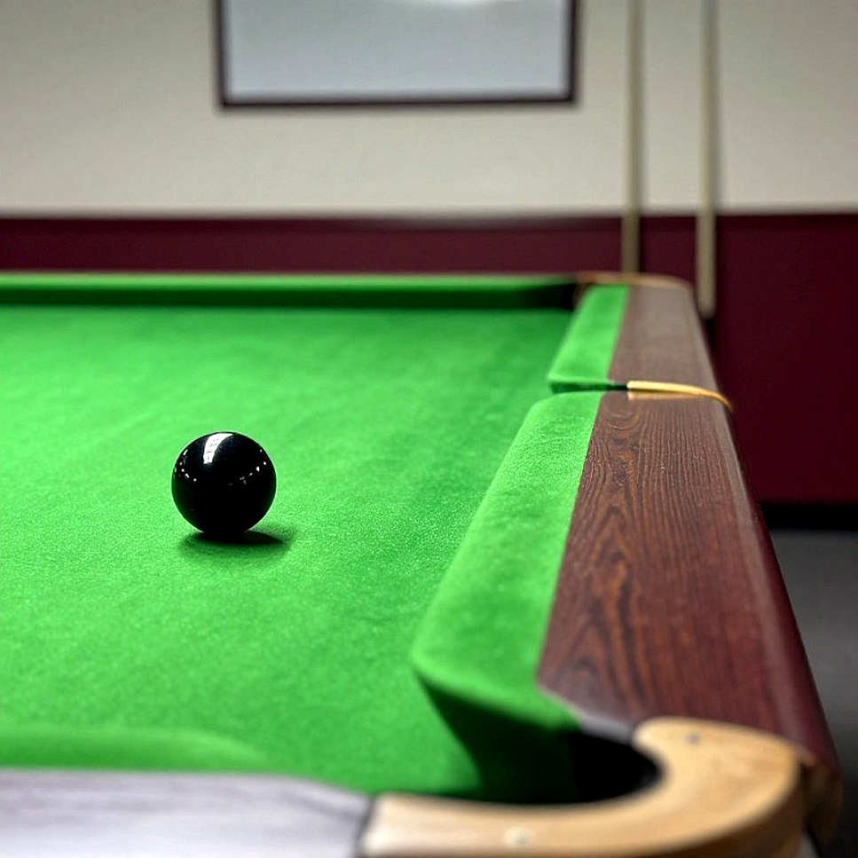 Ba tấm HCV 10-ball ở Gandia: lớp trầm tích của một giải lão tướng châu Âu