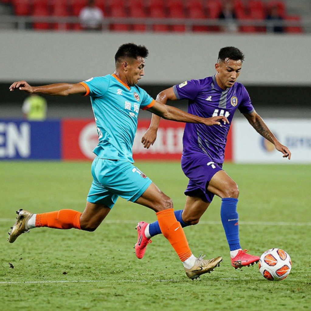 Barcelona rushes to protect two La Masia gems: Fariñas and Abdelkarim facing poaching risk Barcelona rushes to protect two La Masia gems: Fariñas and Abdelkarim facing poaching risk