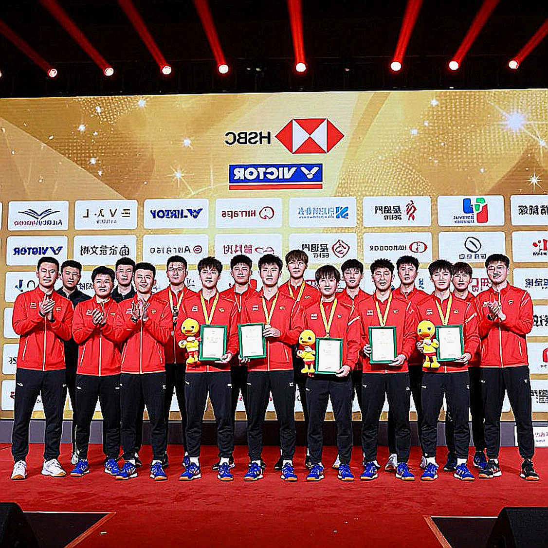 When the Analysis Is Empty: The Fragile Line Between Information and Noise in Vietnamese Sports When the Analysis Is Empty: The Fragile Line Between Information and Noise in Vietnamese Sports