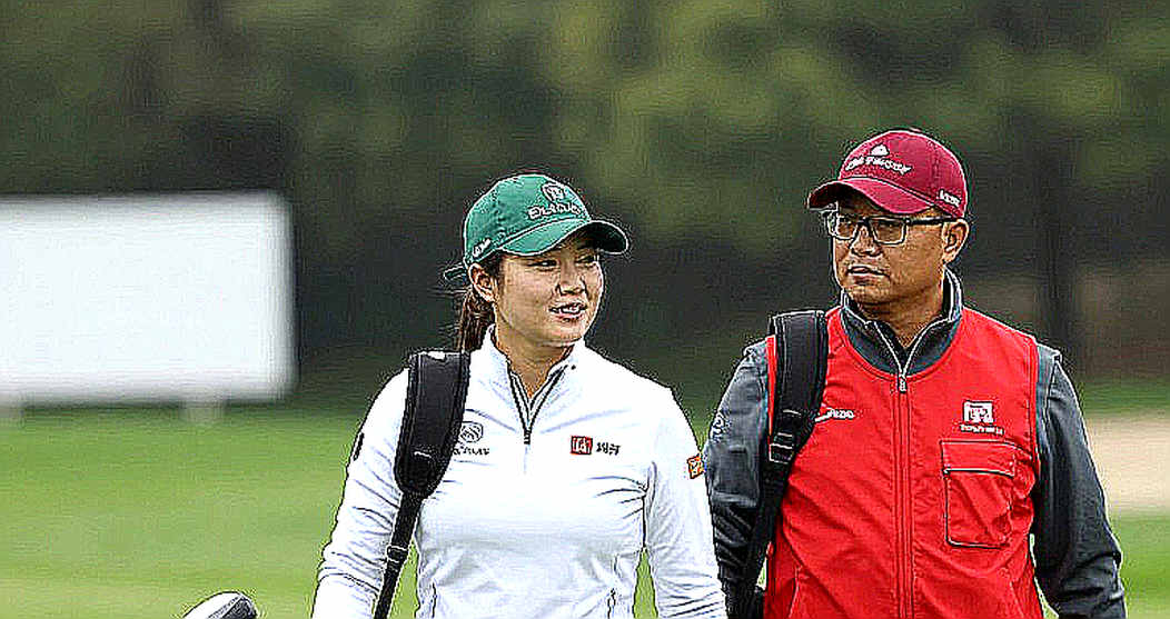 Bốn thiết bị golf mùa lễ hội: cuộc chiến thật nằm ở màn hình hiển thị và mức giá dưới 500 USD